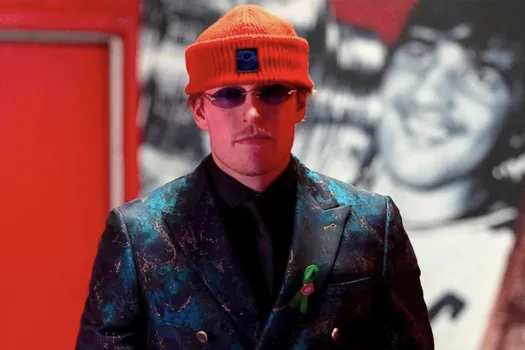 Colère noire de Patrik Laine: Kent Hughes lui montre la porte de sortie