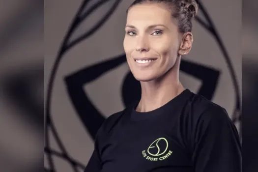 Femme vedette: la mère de Juraj Slafkovsky choque Milan