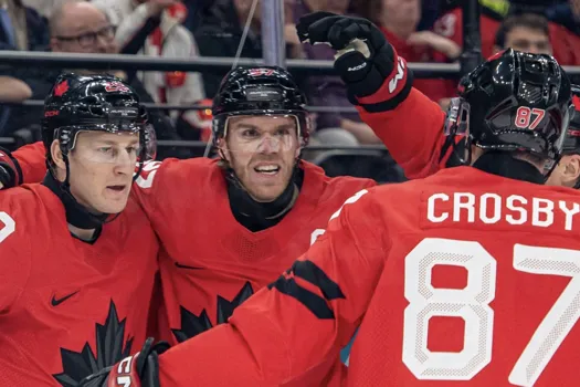 Vingt mille dollars dans les poches : Crosby, McDavid et MacKinnon valent moins qu’un athlète américain