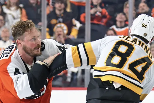 Violent combat à Philadelphie : Nicolas Deslauriers revendique le trône