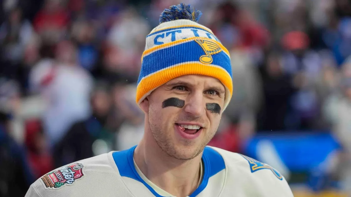 Alerte transaction: Patrick Roy obtient son joueur de centre