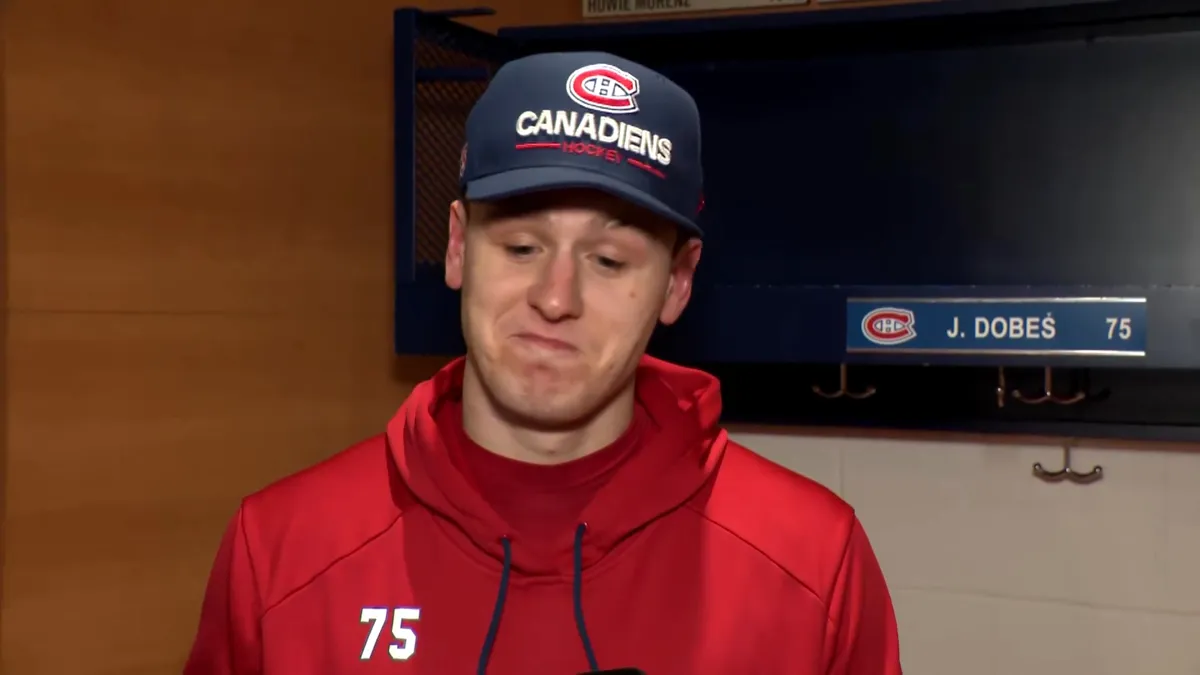 Coup de tonnerre dans la chambre: Jakub Dobeš  place ses coéquipiers dans l'eau chaude