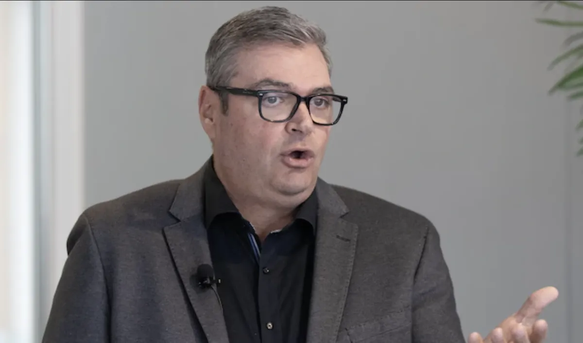 Hockey Québec au bord du chaos : Stéphane Auger dénonce un système toxique