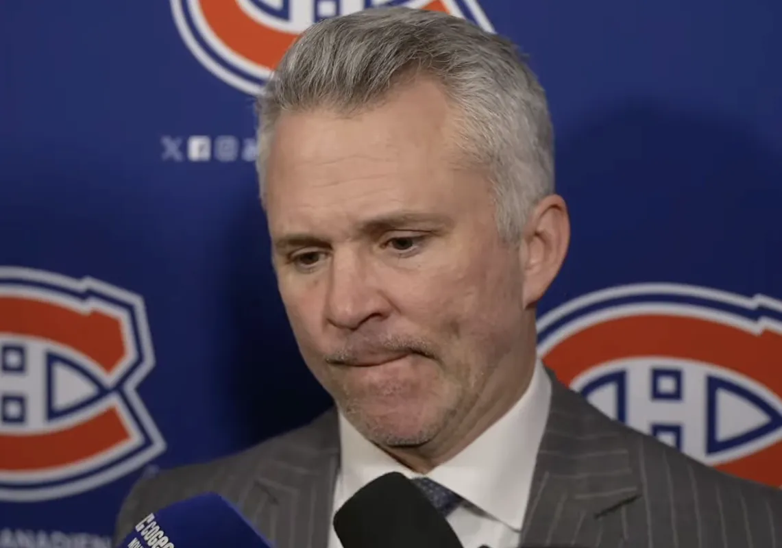 Martin St-Louis s'effondre en salle de presse: inquiétude à Montréal