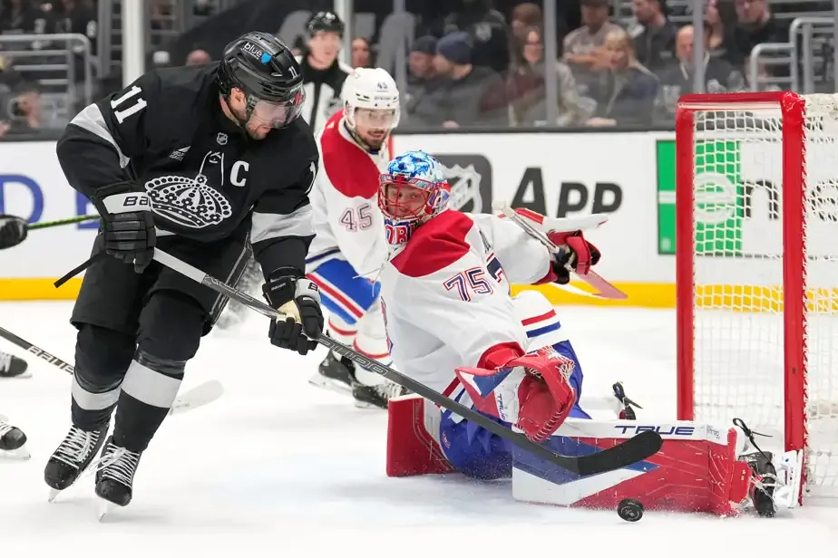 Message pour Samuel Montembeault: Jakub Dobeš lui montre la porte de sortie