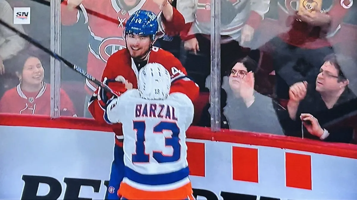 Tempête pour Nick Suzuki: traité de tous les noms