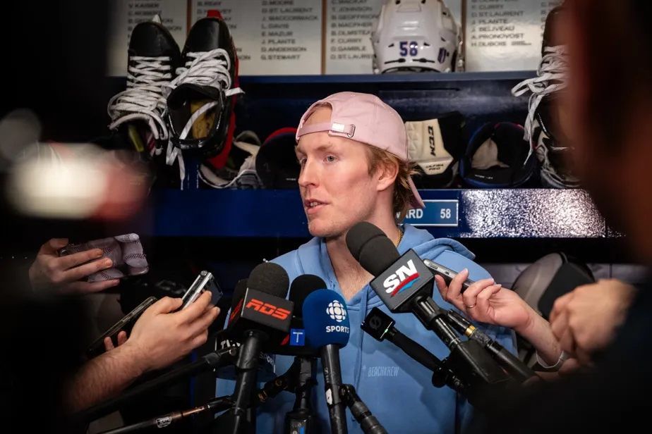 Triste scène à Brossard: Patrik Laine perd sa dignité