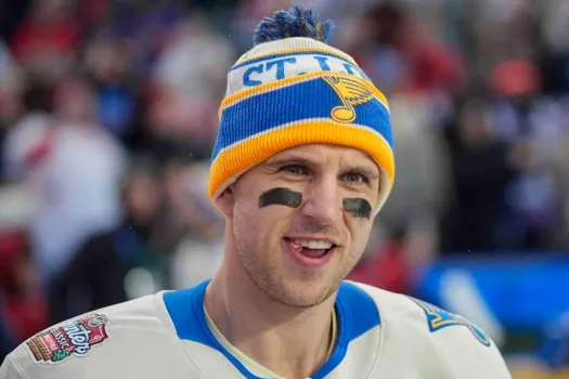 Alerte transaction: Patrick Roy obtient son joueur de centre