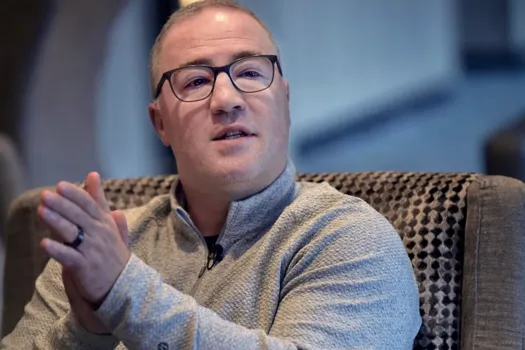 Cauchemar pour Stéphane Robidas: Jeff Gorton l'envoie sous l'autobus