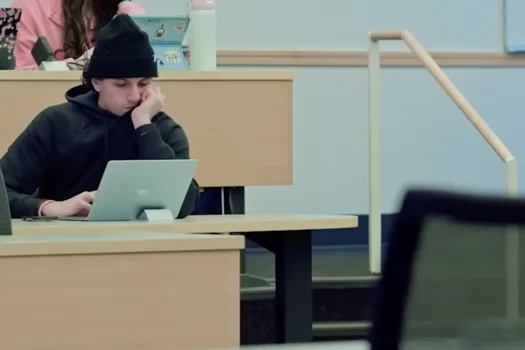 Histoire tragique: Michael Hage sort de son silence à l'université