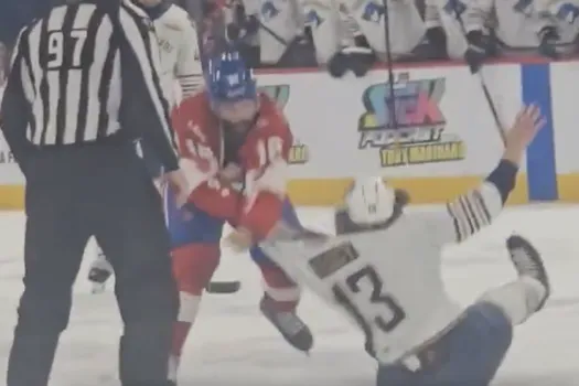 La gauche de l’année: Vincent Arsenau défigure son ennemi