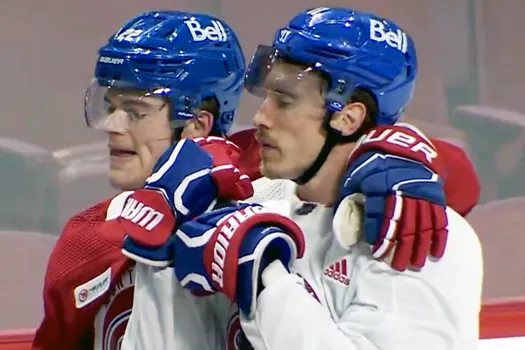 Moment chargé d’émotion : Cole Caufield rend hommage à Brendan Gallagher