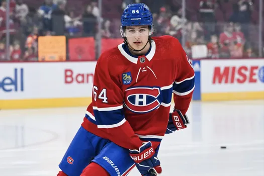 Onde de choc à l’interne : TVA Sports annonce le rappel de David Reinbacher