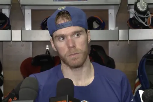 Sortie publique de Connor McDavid: il détruit son coach en direct