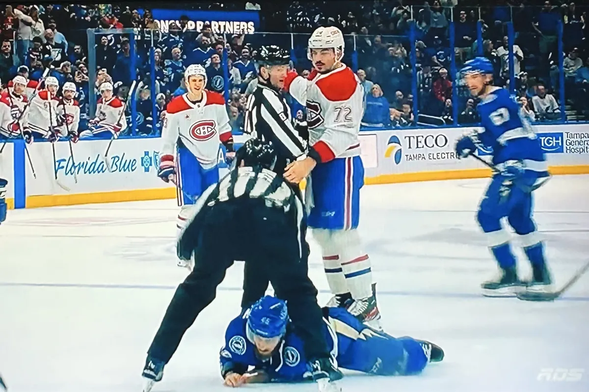 Carrière terminée: Arber Xhekaj menace Scott Sabourin