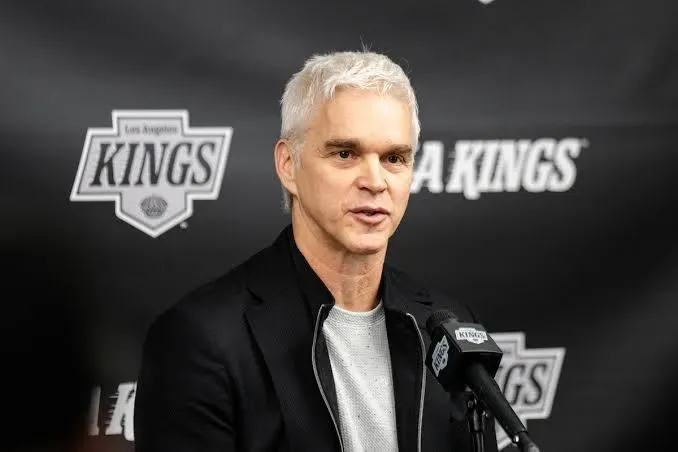 Congédiement à Los Angeles: Luc Robitaille est dans l’eau chaude