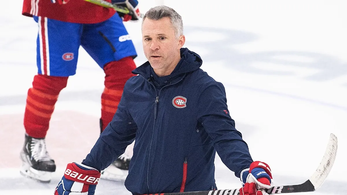 Entraînement étrange à Brossard: Martin St-Louis inquiète