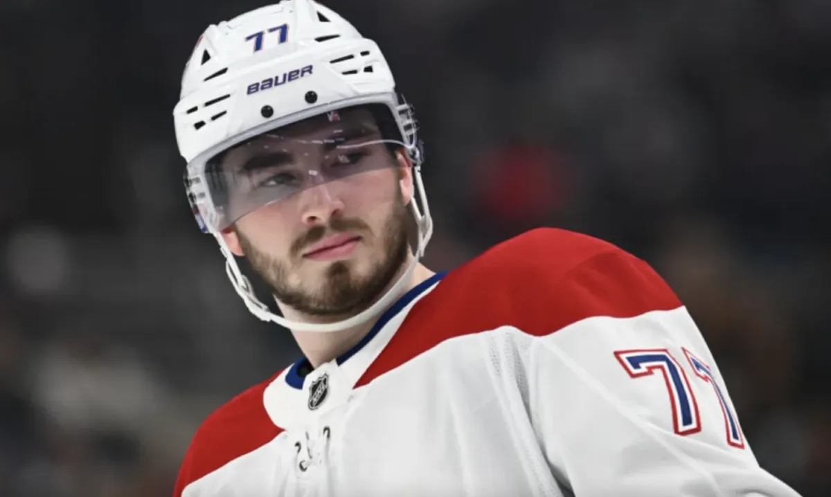 Honte à Kirby Dach: coupable sur toute la ligne