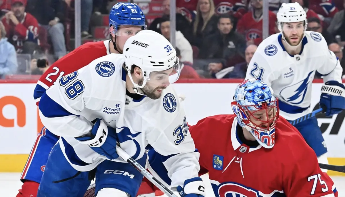 Honte à la LNH : les arbitres influencés par la comédie des joueurs du Lightning