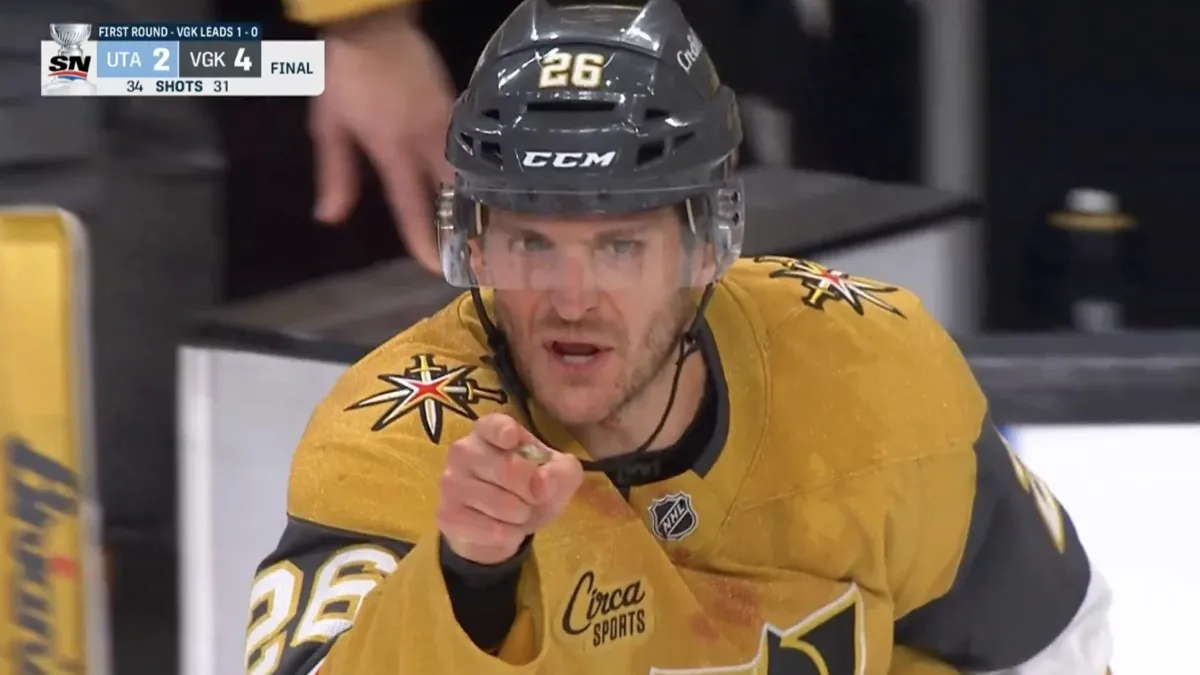 Le plombier Nic Dowd sème la controverse : une phrase qui dépasse le hockey