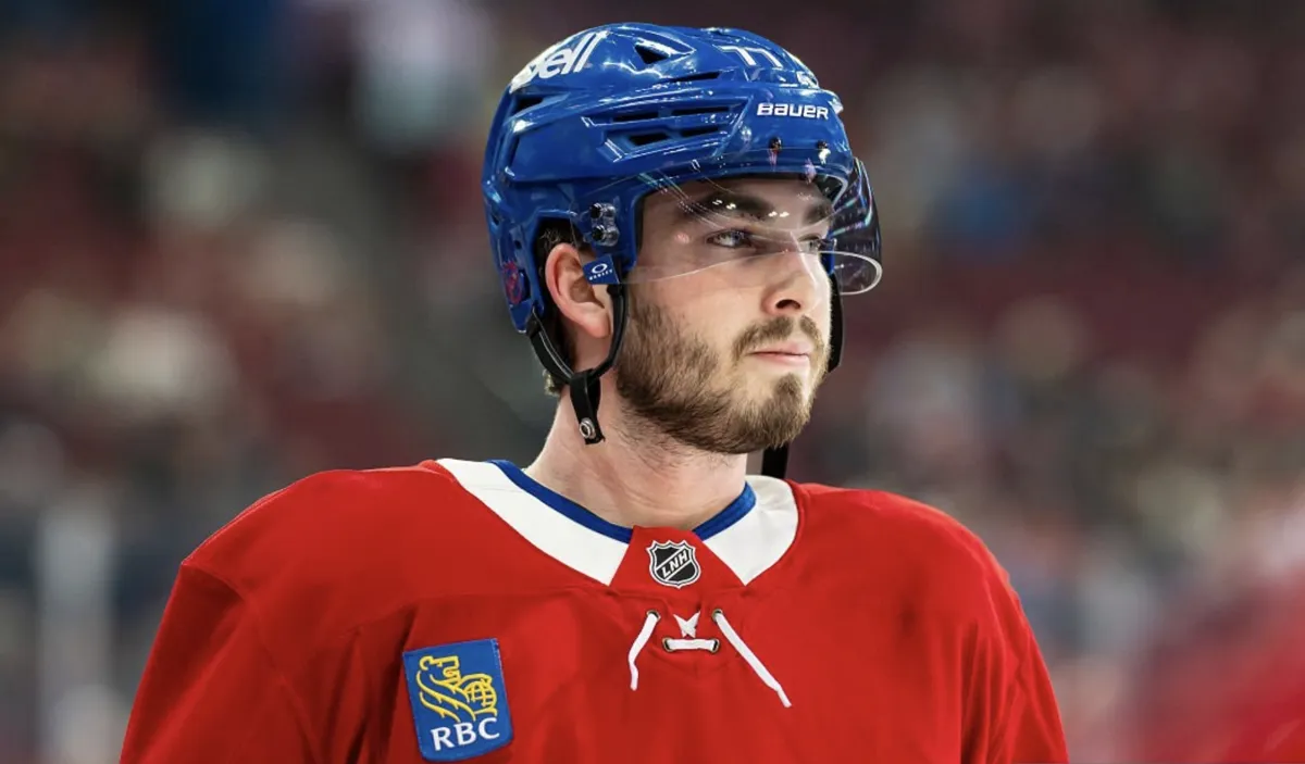 Moment d’euphorie pour Kirby Dach : le Centre Bell explose