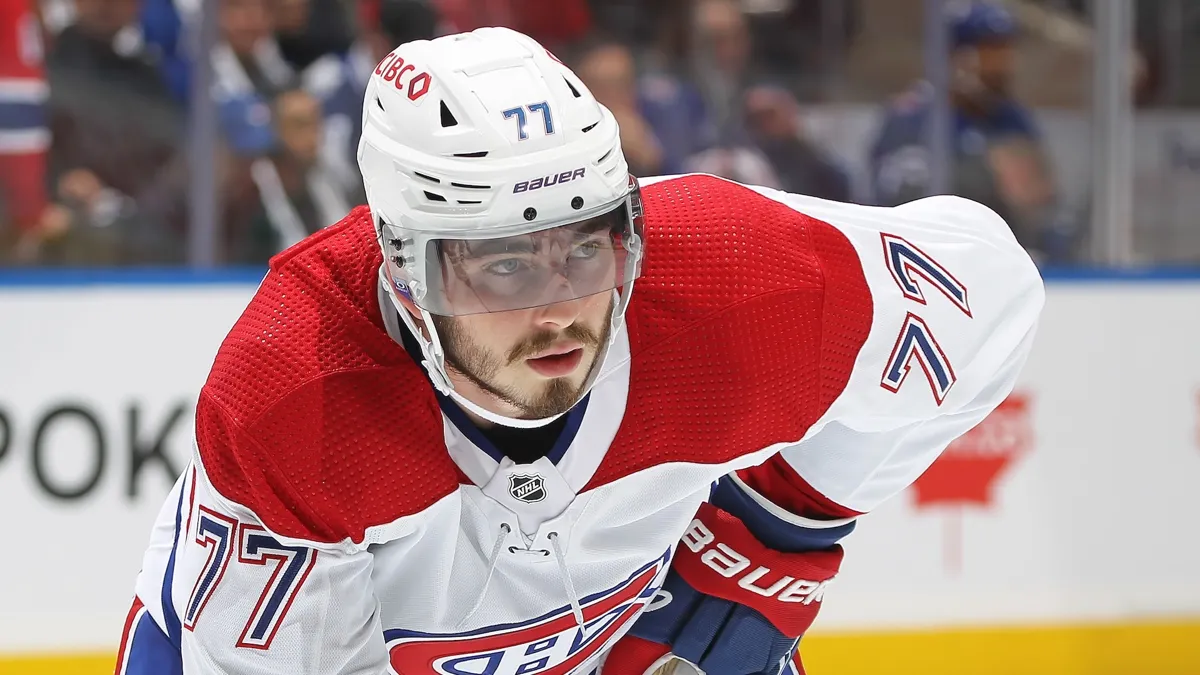 Ras-le-bol à Montréal: un journaliste de TVA Sports détruit Kirby Dach