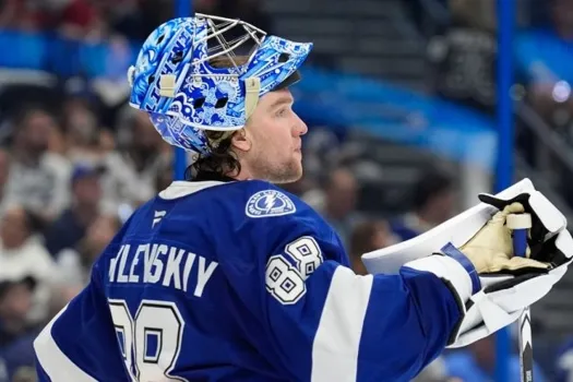 Équipement illégal: Andrei Vasilevskyi pris la main dans le sac