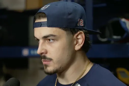 Larmes aux yeux: Arber Xhekaj livre un témoignage percutant