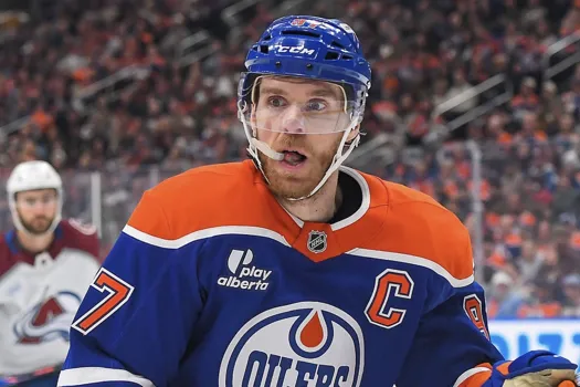 Le début de la fin pour Connor McDavid : la sortie approche dangereusement