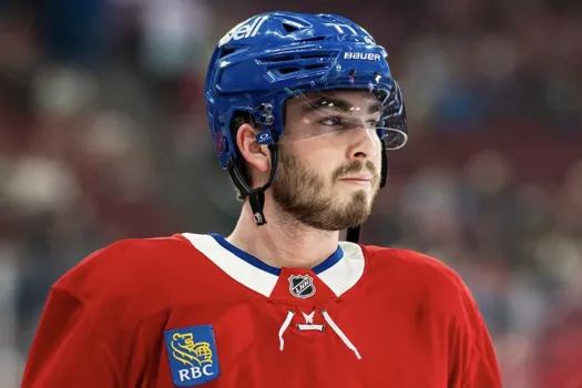 Moment d’euphorie pour Kirby Dach : le Centre Bell explose