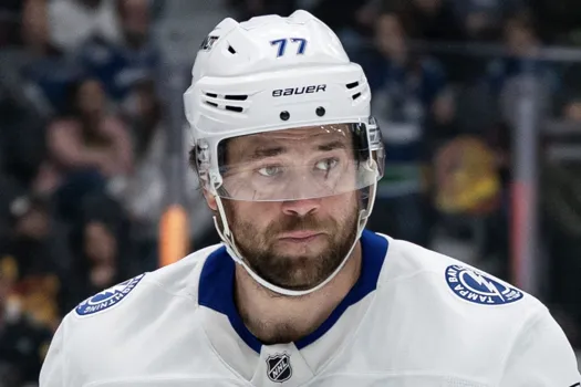 Mystère à Tampa Bay : Victor Hedman réapparaît sans explication