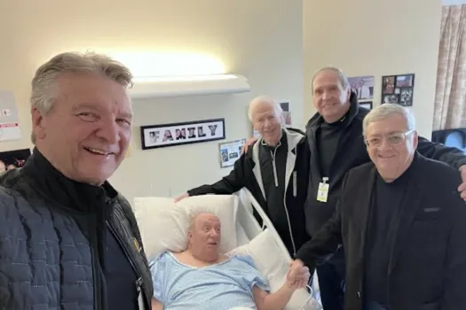 Pensées et prières pour Jacques Demers: sur son lit d'hôpital