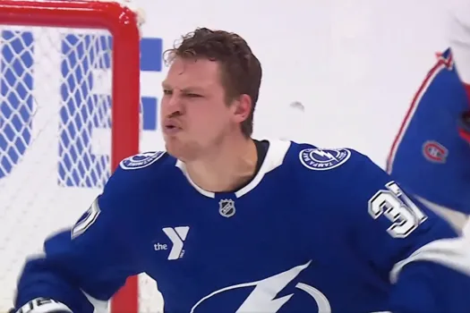 Yanni Gourde est l’ennemi numéro un du Québec : il aura besoin de gardes du corps à Montréal