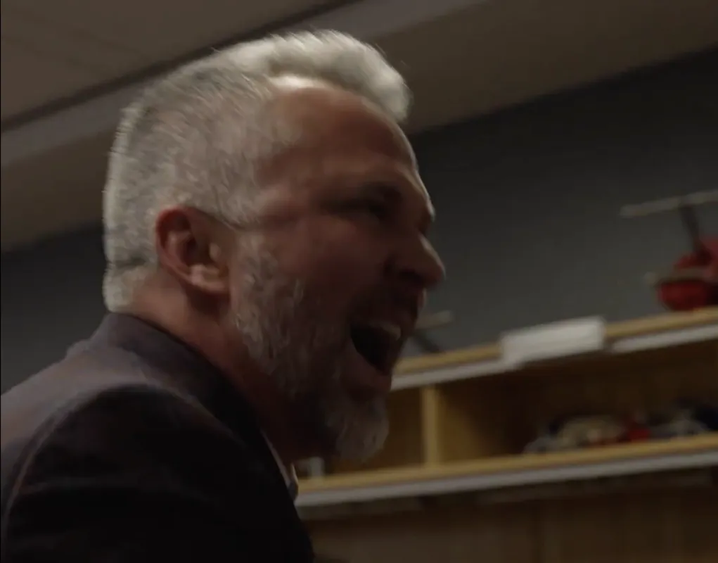 Frissons garantis: Martin St-Louis livre le discours de la décennie