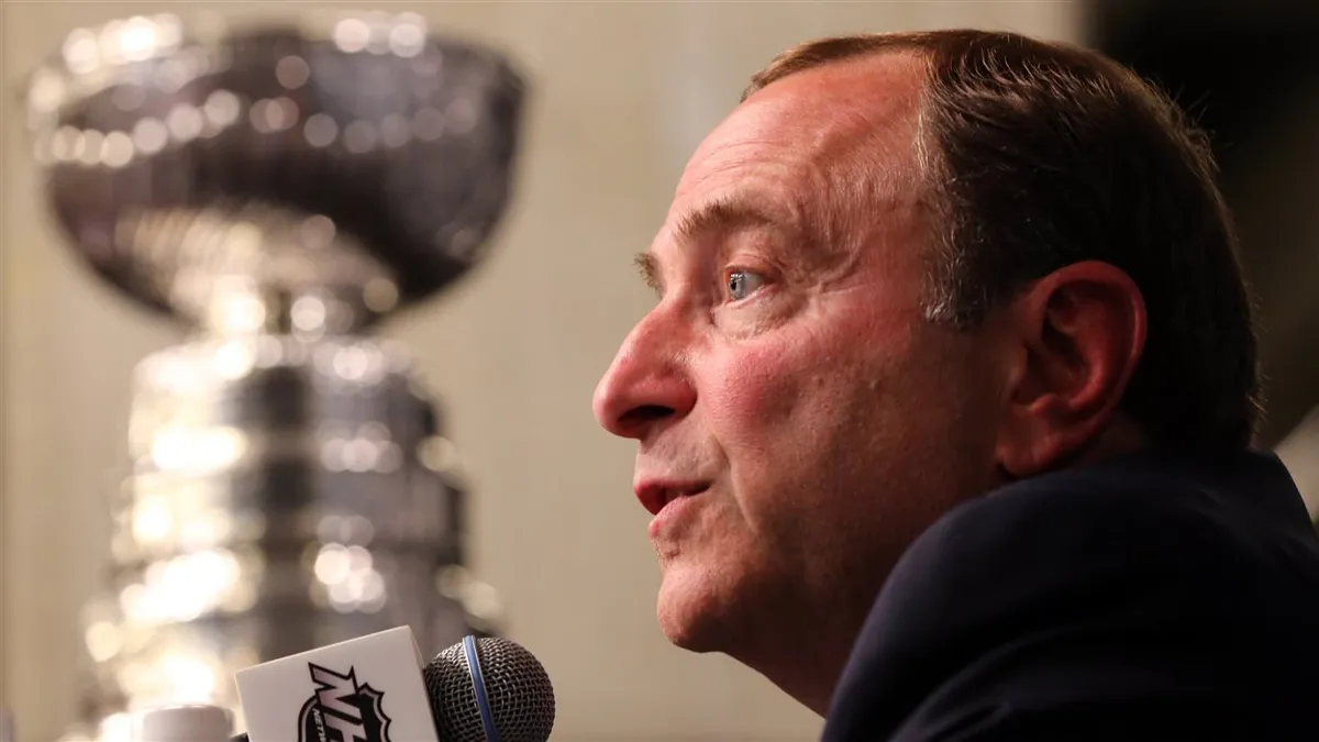 Horaire truqué: Gary Bettman élimine officiellement Montréal de la 3e ronde
