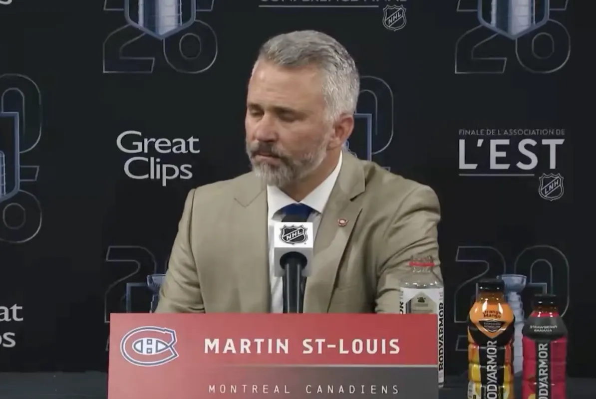 Martin St-Louis fâché par une question: il quitte la salle de presse