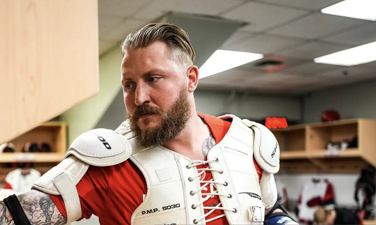 Nicolas Deslauriers au bord de la rupture : une épreuve qui dépasse le hockey