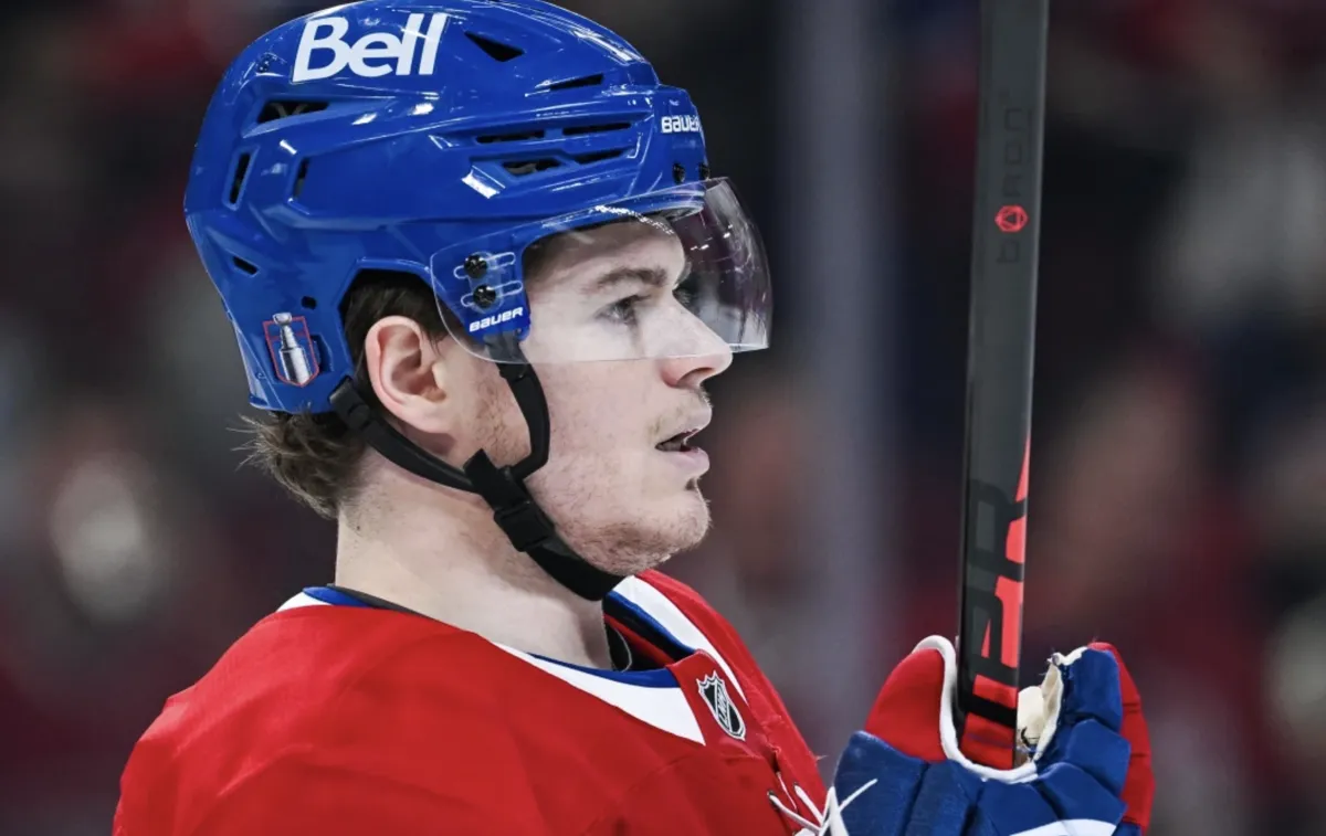 Revirement inacceptable: Cole Caufield se rachète en marquant