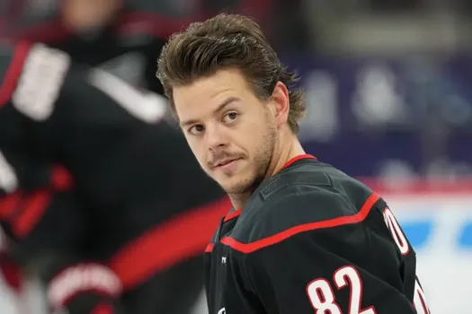 Cauchemar public: Jesperi Kotkaniemi vit le pire moment de sa vie
