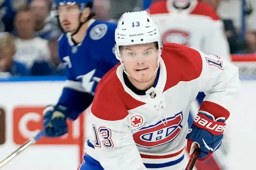 Déconfiture de Cole Caufield: Maxim Lapierre le traite de tous les noms