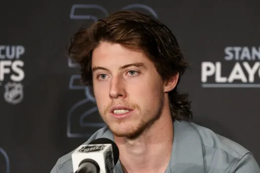Explosion médiatique à Toronto : Mitch Marner vient d’écraser les Maple Leafs publiquement