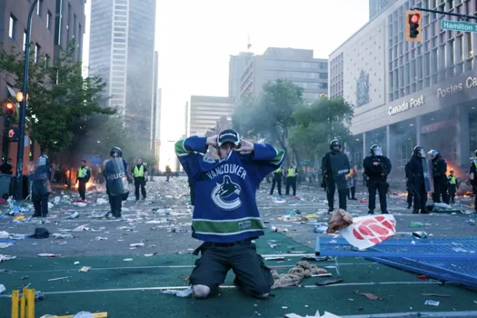 Furie totale à Vancouver : explosion de rage dans la ville