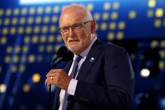 Manque de classe: Lindy Ruff traite les joueurs du CH de « fakeux  »