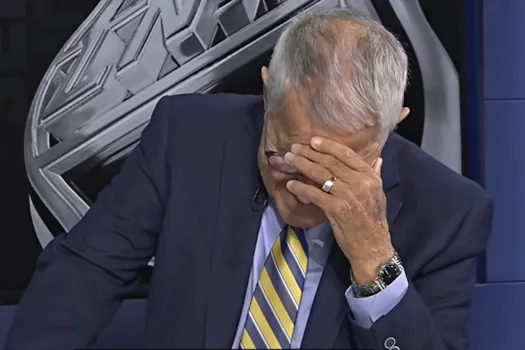 Michel Bergeron dérape en direct : 40 millions de dollars pour Kirby Dach