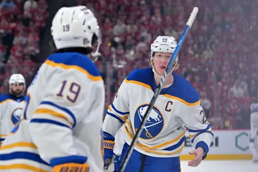 Rasmus Dahlin accusé d'avoir triché: les images sont sans pitié