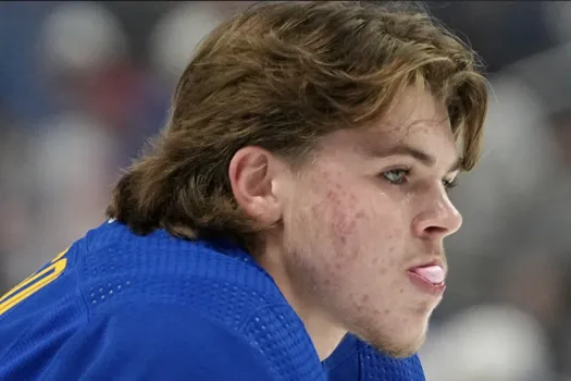 Tension Montréal-Buffalo: le rat des Sabres envoie un message au CH