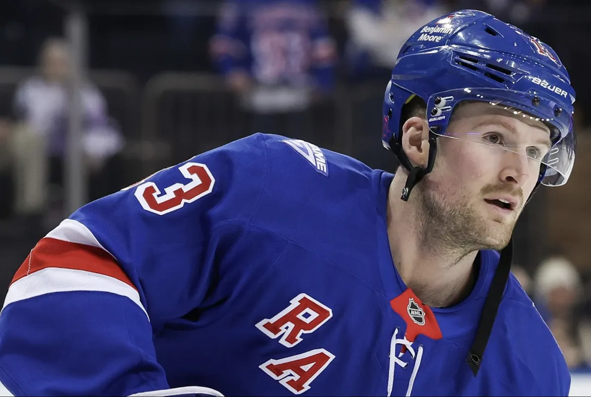Méga transaction dans la NHL : Alexis Lafrenière bientôt de retour à la maison