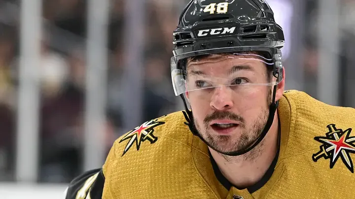 Montréal sur la liste de Tomas Hertl: Kent Hughes veut trouver la bonne offre