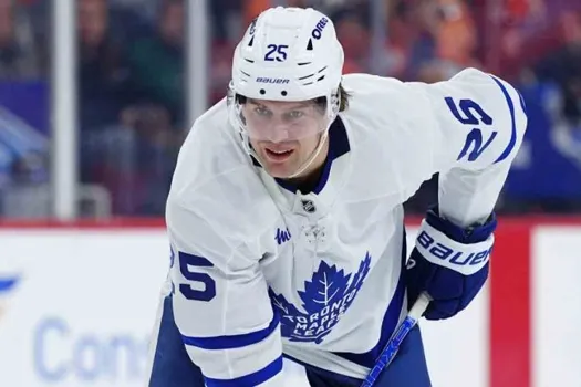 Alerte transaction à Toronto: Kent Hughes fait son choix