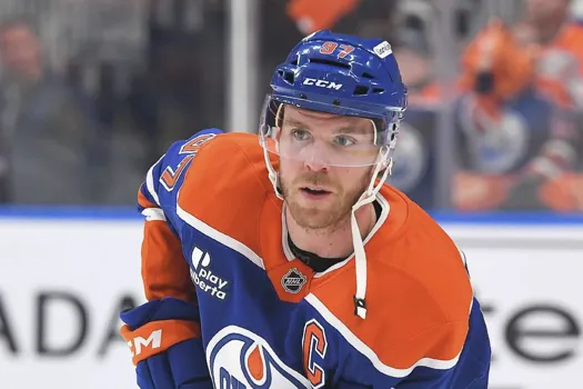 Connor McDavid rejeté et exposé : un journaliste crée la controverse